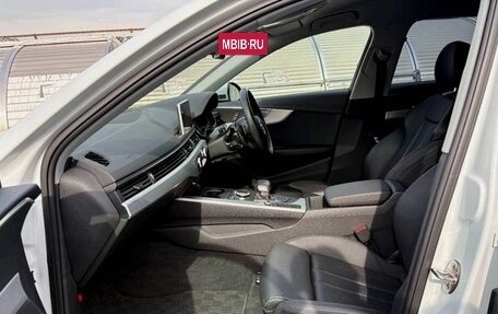 Audi A4, 2017 год, 1 756 000 рублей, 12 фотография