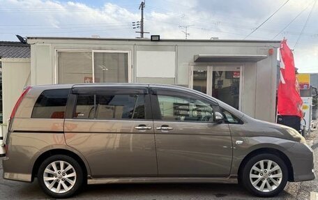 Toyota ISis I, 2017 год, 1 112 000 рублей, 7 фотография