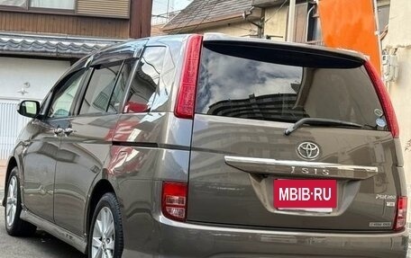 Toyota ISis I, 2017 год, 1 112 000 рублей, 6 фотография