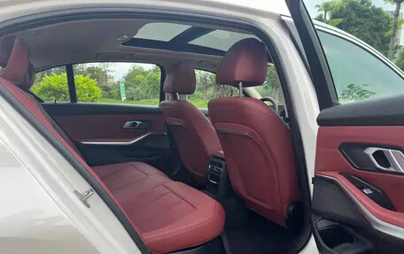 BMW 3 серия, 2023 год, 2 990 000 рублей, 13 фотография