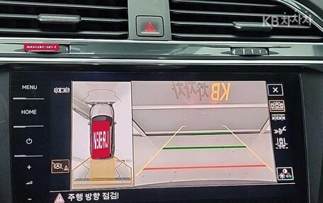 Volkswagen Tiguan II, 2023 год, 3 342 000 рублей, 12 фотография