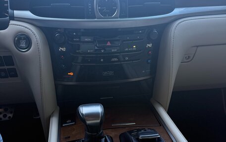 Lexus LX III, 2018 год, 10 000 000 рублей, 2 фотография