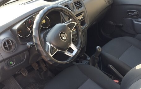 Renault Logan II, 2020 год, 600 000 рублей, 6 фотография