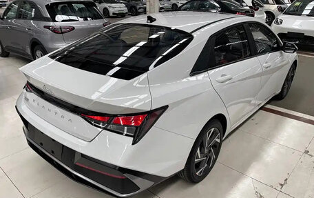 Hyundai Elantra, 2025 год, 1 923 000 рублей, 5 фотография