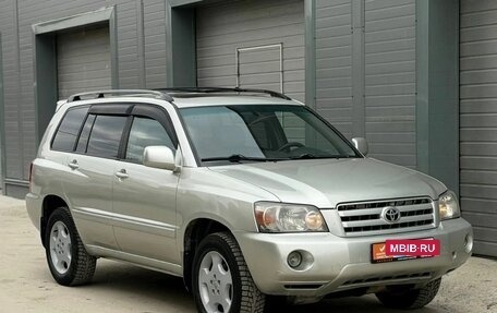 Toyota Highlander III, 2005 год, 775 000 рублей, 7 фотография