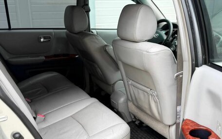 Toyota Highlander III, 2005 год, 775 000 рублей, 20 фотография