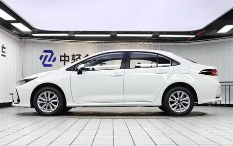 Toyota Corolla, 2026 год, 2 032 000 рублей, 3 фотография