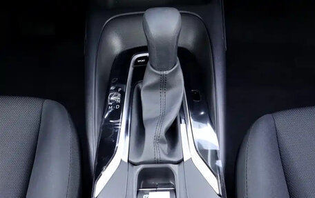 Toyota Corolla, 2026 год, 2 032 000 рублей, 14 фотография