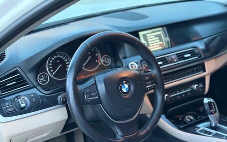 BMW 5 серия, 2012 год, 1 050 000 рублей, 4 фотография