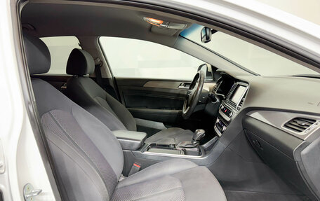 Hyundai Sonata VII, 2017 год, 1 900 000 рублей, 10 фотография