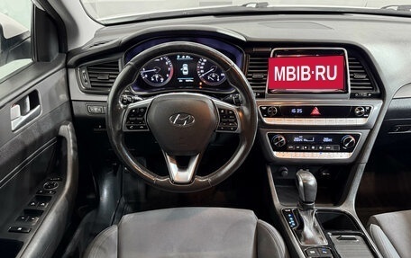 Hyundai Sonata VII, 2017 год, 1 900 000 рублей, 12 фотография