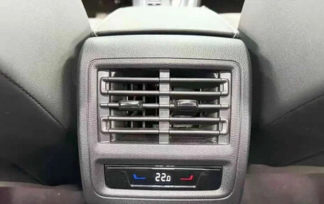 Volkswagen Golf VIII, 2022 год, 1 679 003 рублей, 13 фотография