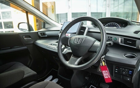 Honda Freed I, 2011 год, 975 000 рублей, 11 фотография