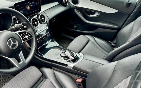 Mercedes-Benz C-Класс, 2019 год, 2 050 000 рублей, 4 фотография