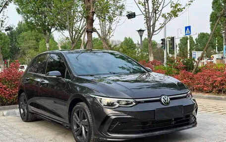 Volkswagen Golf VIII, 2022 год, 1 939 017 рублей, 3 фотография