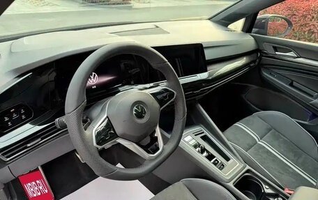 Volkswagen Golf VIII, 2022 год, 1 939 017 рублей, 12 фотография