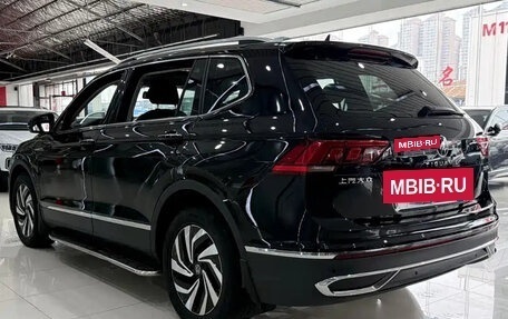 Volkswagen Tiguan II, 2023 год, 2 455 017 рублей, 4 фотография