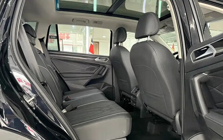 Volkswagen Tiguan II, 2023 год, 2 455 017 рублей, 15 фотография