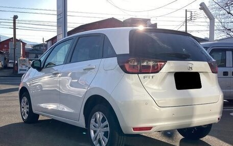 Honda Fit, 2022 год, 1 255 000 рублей, 3 фотография