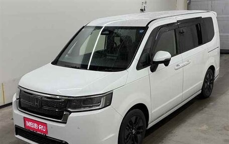 Honda Stepwgn, 2023 год, 2 200 003 рублей, 3 фотография