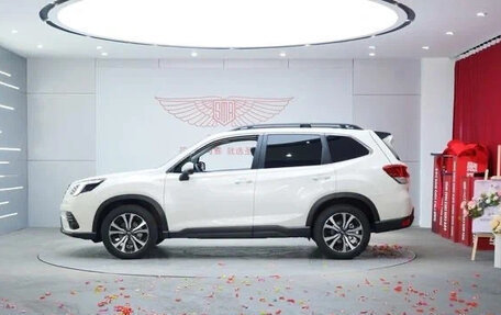 Subaru Forester, 2022 год, 2 980 000 рублей, 3 фотография