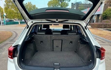 Volkswagen T-Roc I, 2022 год, 1 576 881 рублей, 16 фотография