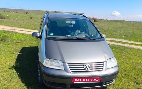 Volkswagen Sharan I рестайлинг, 2009 год, 650 000 рублей, 1 фотография