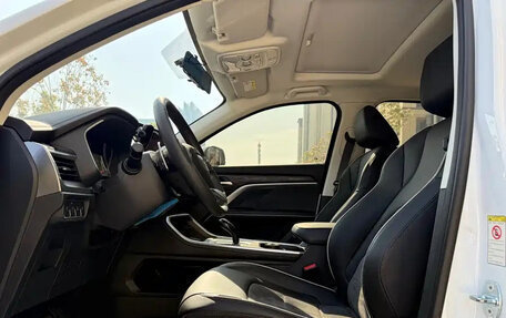 Haval H6, 2023 год, 1 390 000 рублей, 7 фотография