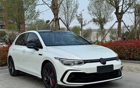 Volkswagen Golf VIII, 2022 год, 1 857 017 рублей, 3 фотография