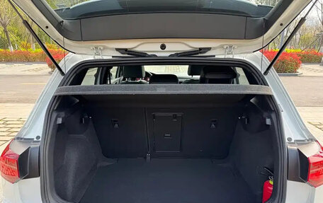 Volkswagen Golf VIII, 2022 год, 1 857 017 рублей, 24 фотография