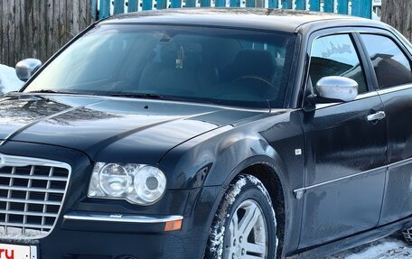 Chrysler 300C II, 2006 год, 950 000 рублей, 3 фотография