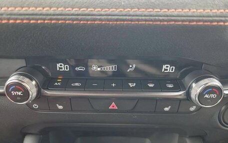 Mazda 3, 2022 год, 1 356 000 рублей, 14 фотография