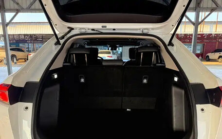 Honda Vezel, 2022 год, 1 670 004 рублей, 16 фотография