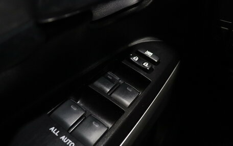 Toyota Land Cruiser 200, 2017 год, 8 295 000 рублей, 12 фотография