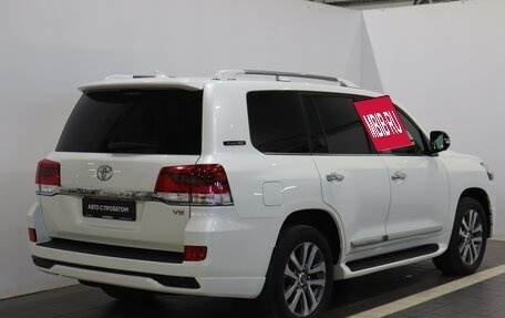 Toyota Land Cruiser 200, 2017 год, 8 295 000 рублей, 4 фотография