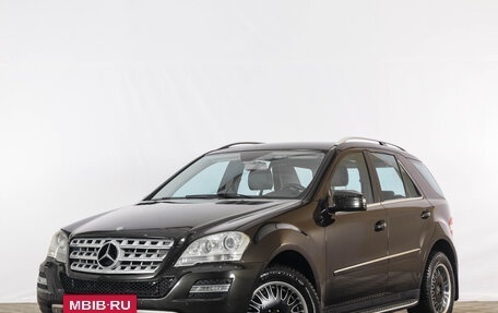 Mercedes-Benz M-Класс, 2010 год, 1 749 000 рублей, 4 фотография