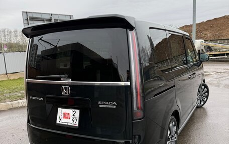 Honda Stepwgn, 2022 год, 3 290 000 рублей, 4 фотография