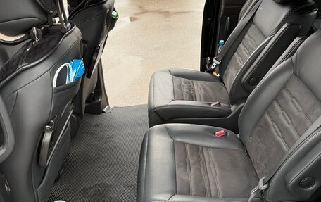 Honda Stepwgn, 2022 год, 3 290 000 рублей, 21 фотография