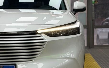 Honda Vezel, 2023 год, 1 800 000 рублей, 8 фотография