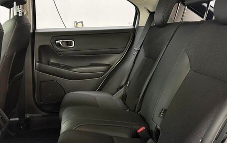 Honda Vezel, 2023 год, 1 800 000 рублей, 16 фотография