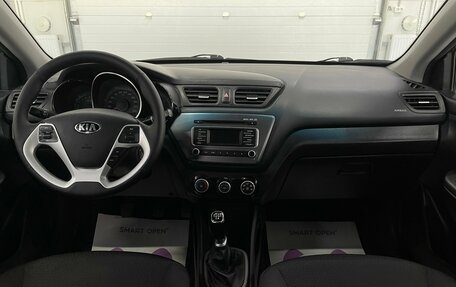 KIA Rio III рестайлинг, 2015 год, 959 000 рублей, 10 фотография