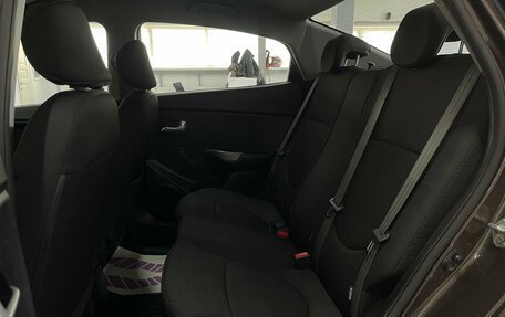 KIA Rio III рестайлинг, 2015 год, 959 000 рублей, 21 фотография