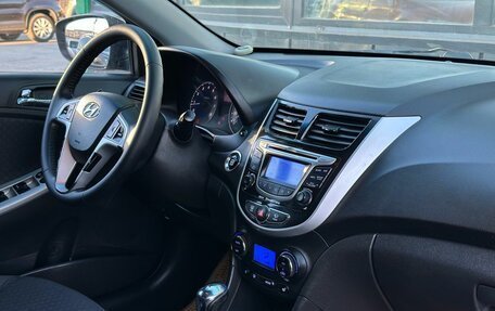 Hyundai Solaris II рестайлинг, 2012 год, 749 000 рублей, 12 фотография