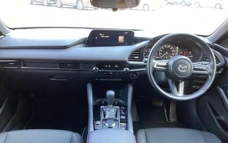 Mazda 3, 2022 год, 1 251 000 рублей, 9 фотография