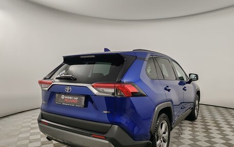 Toyota RAV4, 2022 год, 3 499 000 рублей, 5 фотография