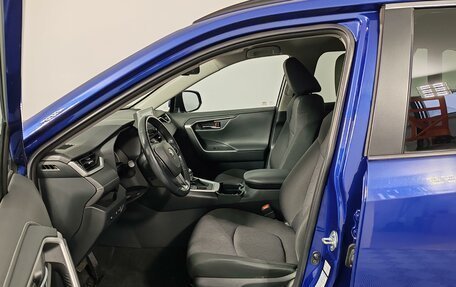 Toyota RAV4, 2022 год, 3 499 000 рублей, 15 фотография