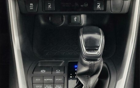 Toyota RAV4, 2022 год, 3 499 000 рублей, 18 фотография