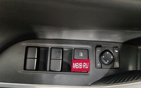 Toyota RAV4, 2022 год, 3 499 000 рублей, 23 фотография