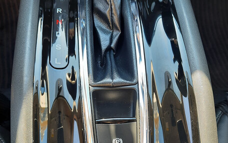 Honda Vezel, 2021 год, 2 100 000 рублей, 15 фотография