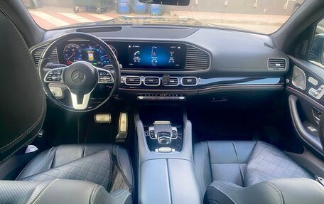 Mercedes-Benz Maybach GLS I, 2023 год, 22 690 000 рублей, 10 фотография